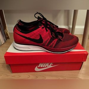 Nike Flyknit Trainer